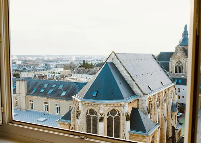 Cosy Avec Vue Dégagée, Centre Du Mans Appartement